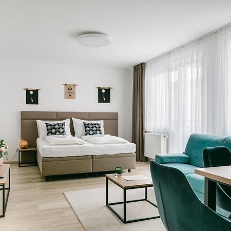 Jarila Boutique Apartment Братислава Екстериор снимка